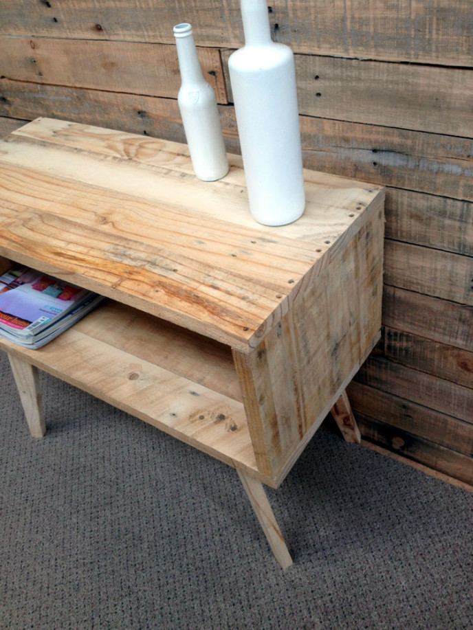 Retro Inspired Side Table Industrialdesignnz