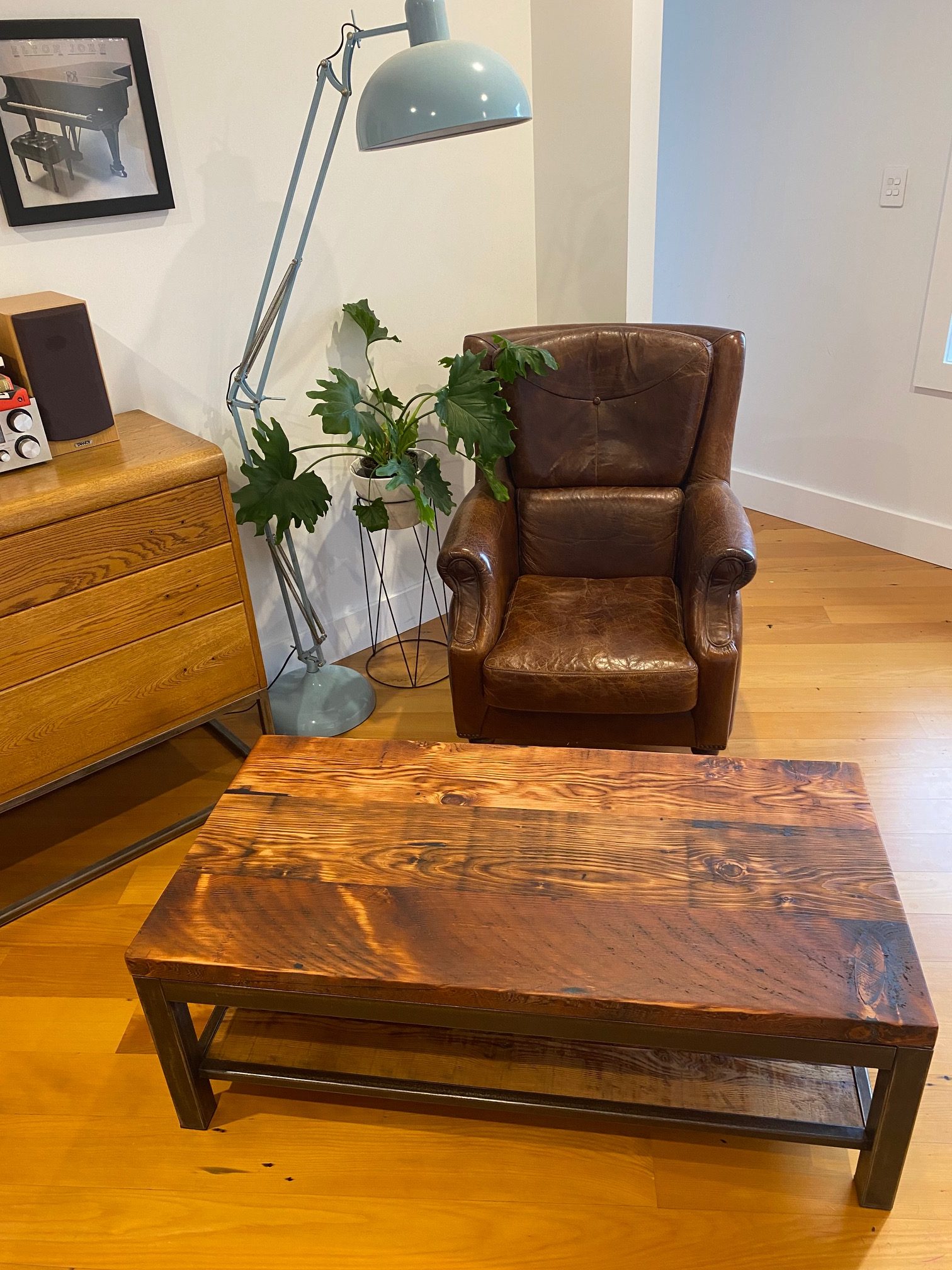 Vintage Industrial Coffee Table IndustrialDesignNZ   Reclaimed Wood Coffee Table Rotated 